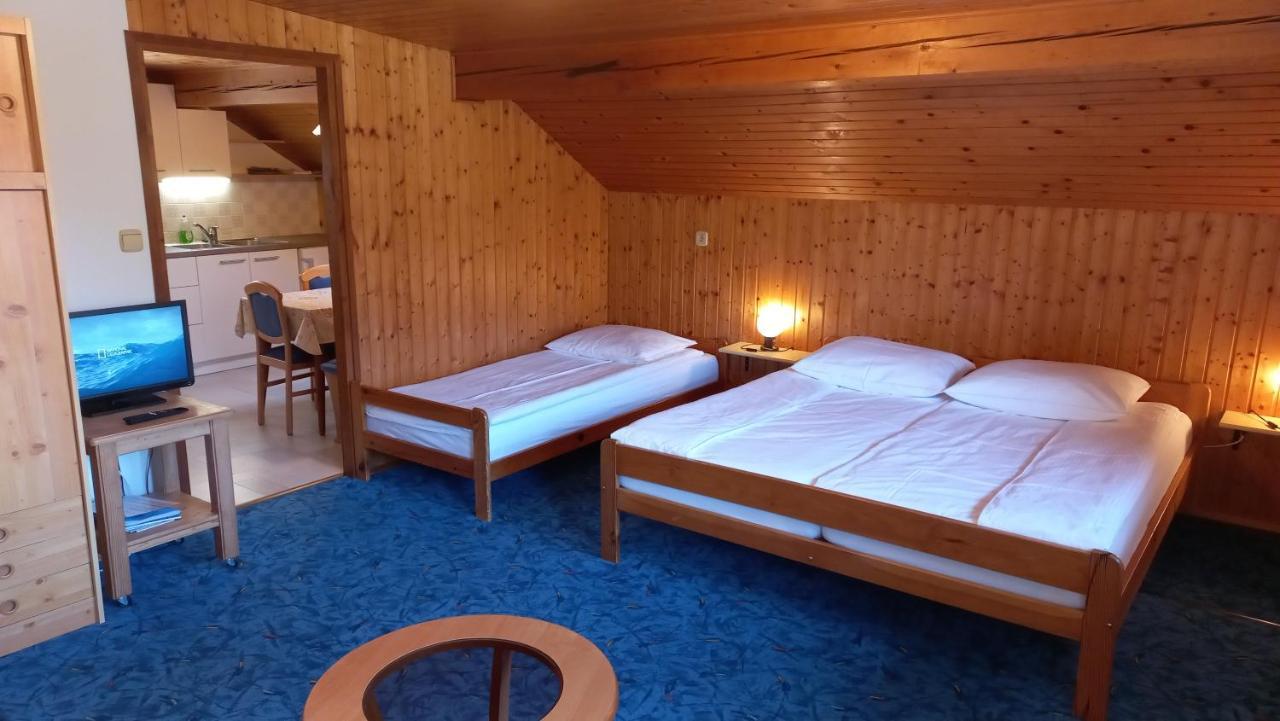 Apartment Jakelj كْرانْيِسكا غورا المظهر الخارجي الصورة